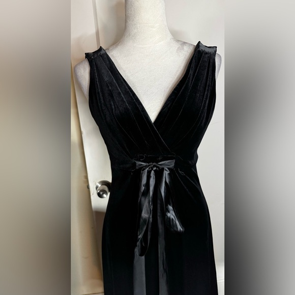 Vintage 90’s y2k Scarlett Nite Velvet Cocktail Dress Plunging Neck gilmore girls - Picture 7 of 9